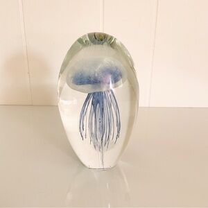 Jellyfish Glass Paperweight Dynasty Gallery Handcrafted Blue 4 Inches Egg Shape